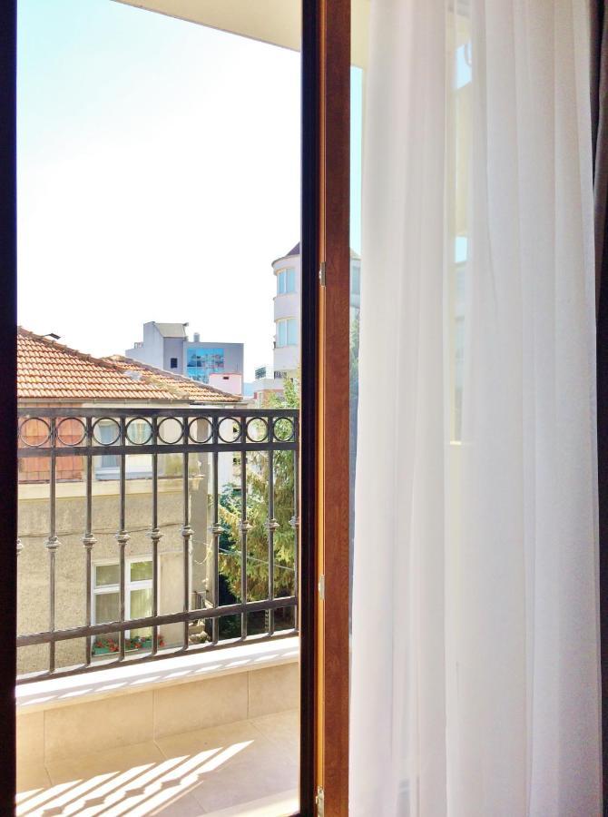 Central Flat & Free Parking Varna Exterior foto